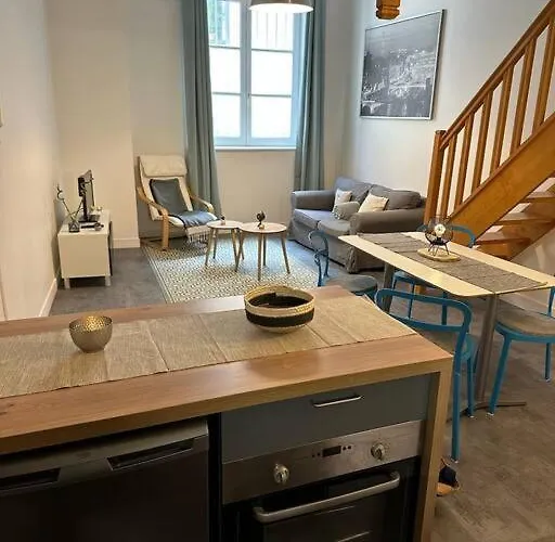 Dans Ancien Historique *